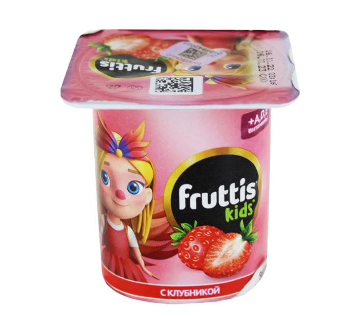 Йогурт Fruttis kids с клубникой 2,5% 110 г.