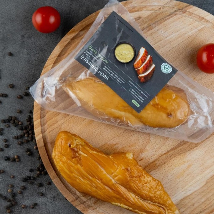 Филе-грудки цыплят-бройлеров в паприке Халяль Славный край